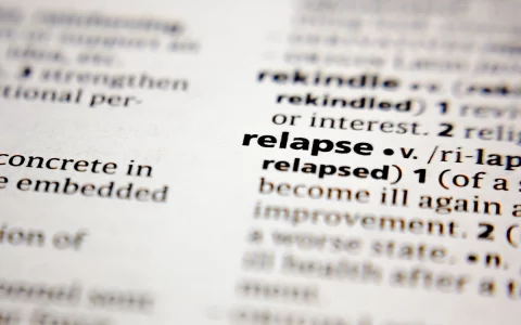 prevent relapse during recovery