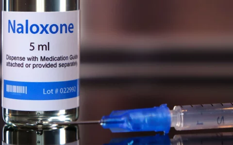 naloxone injection