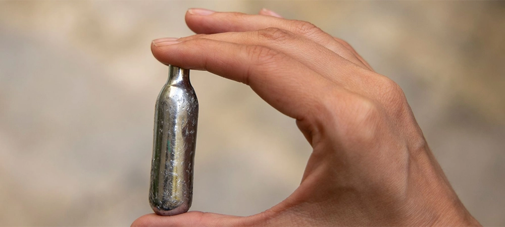 galaxy gas small container