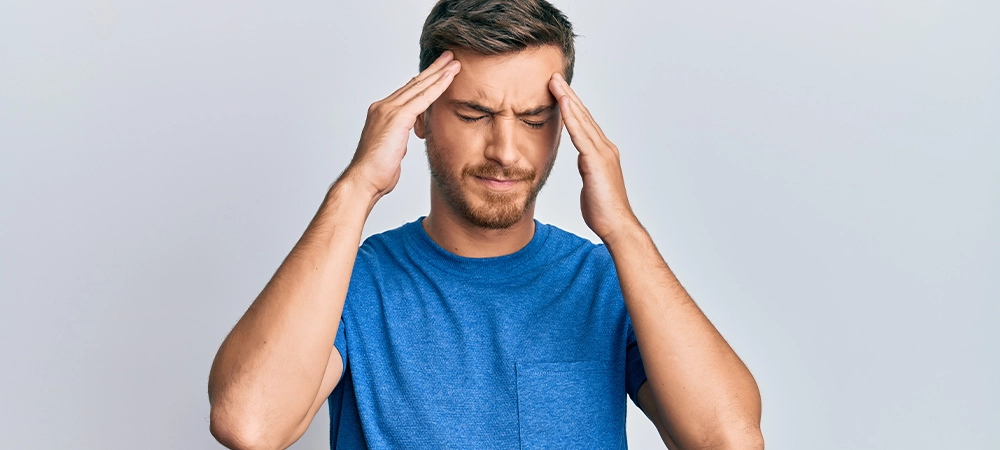 men feel head pain